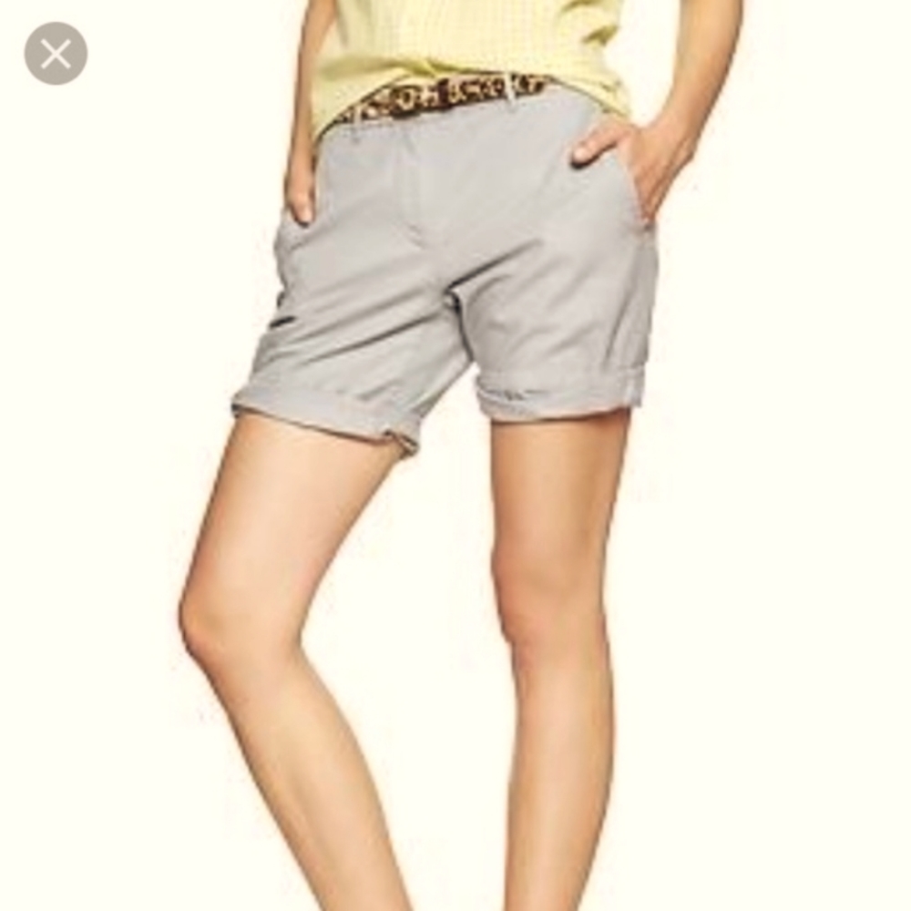 Gap boyfriend rollup shorts size 6
